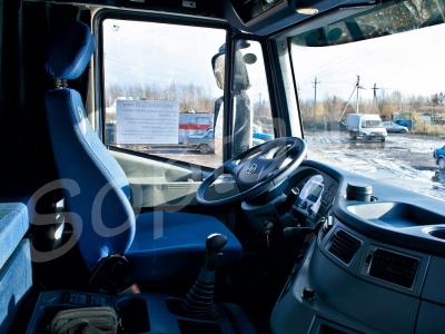  SAIC-IVECO Genlyon 6x4 25   .